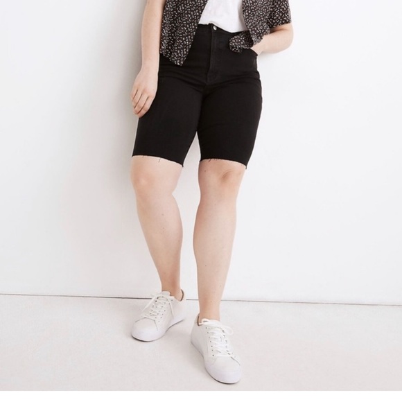 Madewell Pants - Women’s Madewell Roadtripper Biker Shorts Black Size 30